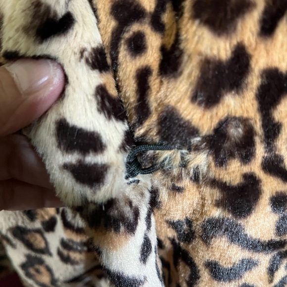 Sanctuary Clothing Long Leopard Coat L NWT - Picture 4 of 6